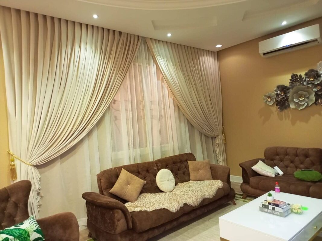 تفصيل ستائر الرياض – 0549675768